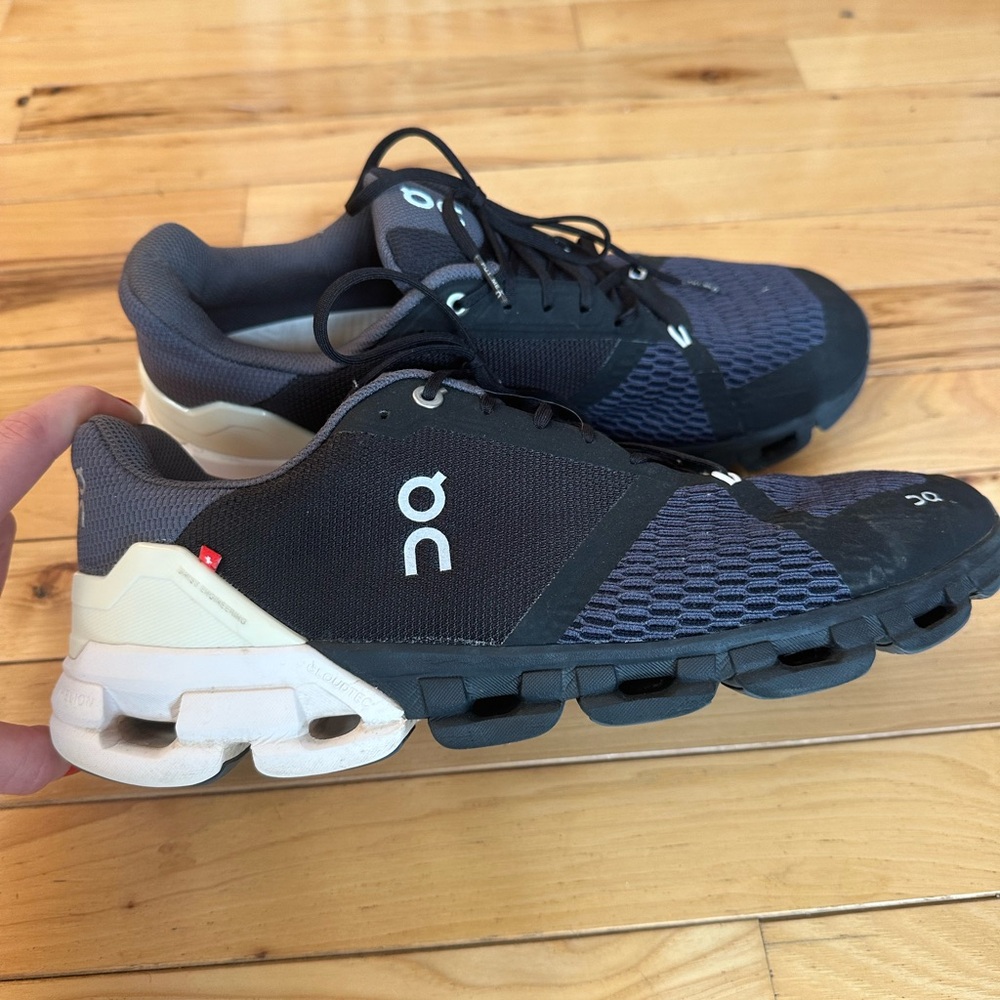 On Running Dual-Tone Athletic Shoes